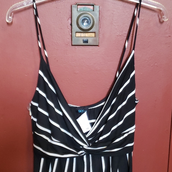 SKY PLUS JUMPSUIT SIZE 1X - Picture 4 of 6